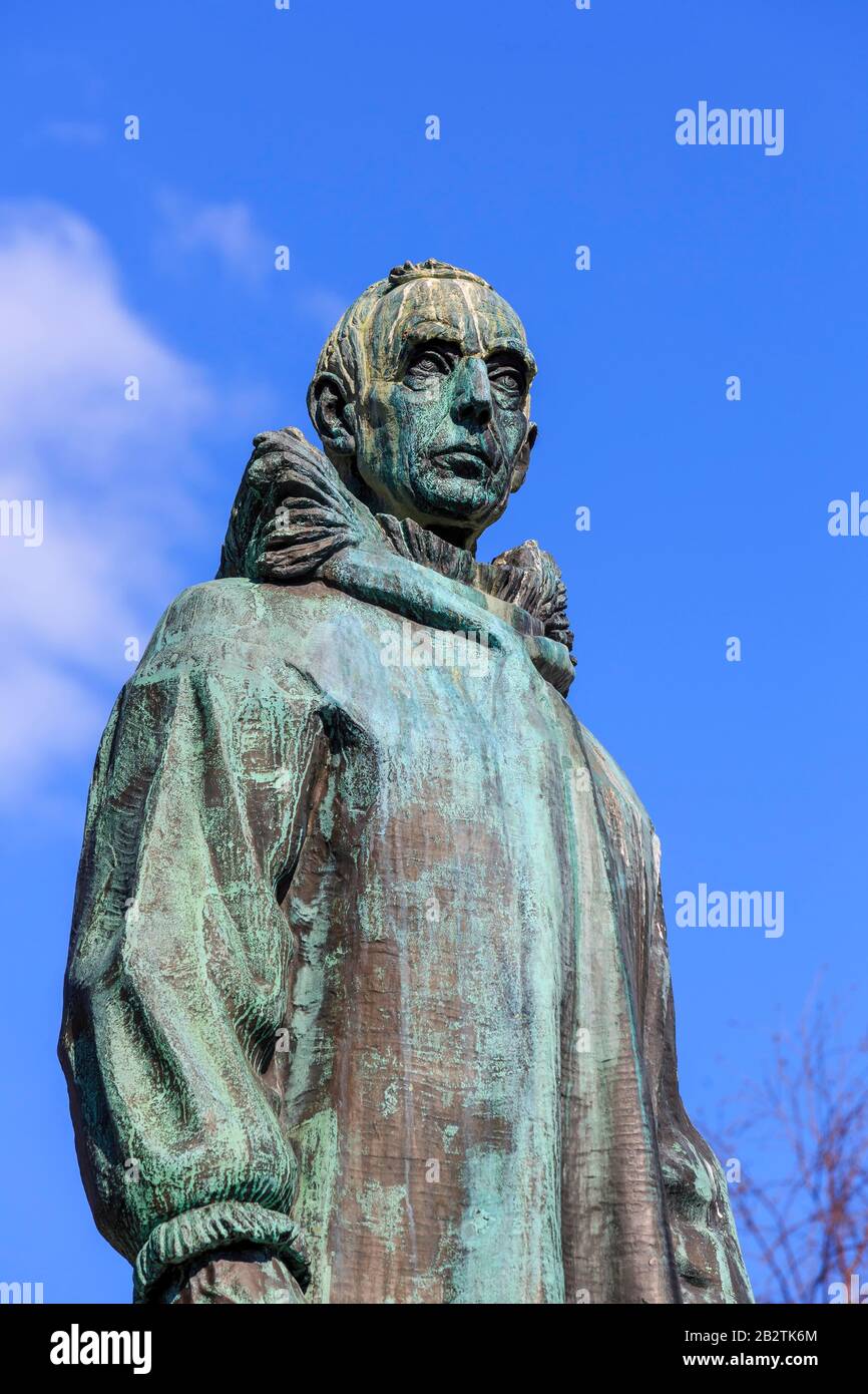 Statua di Roald Amundsen, esploratore polare, Tromso, Troms, Norvegia Foto Stock