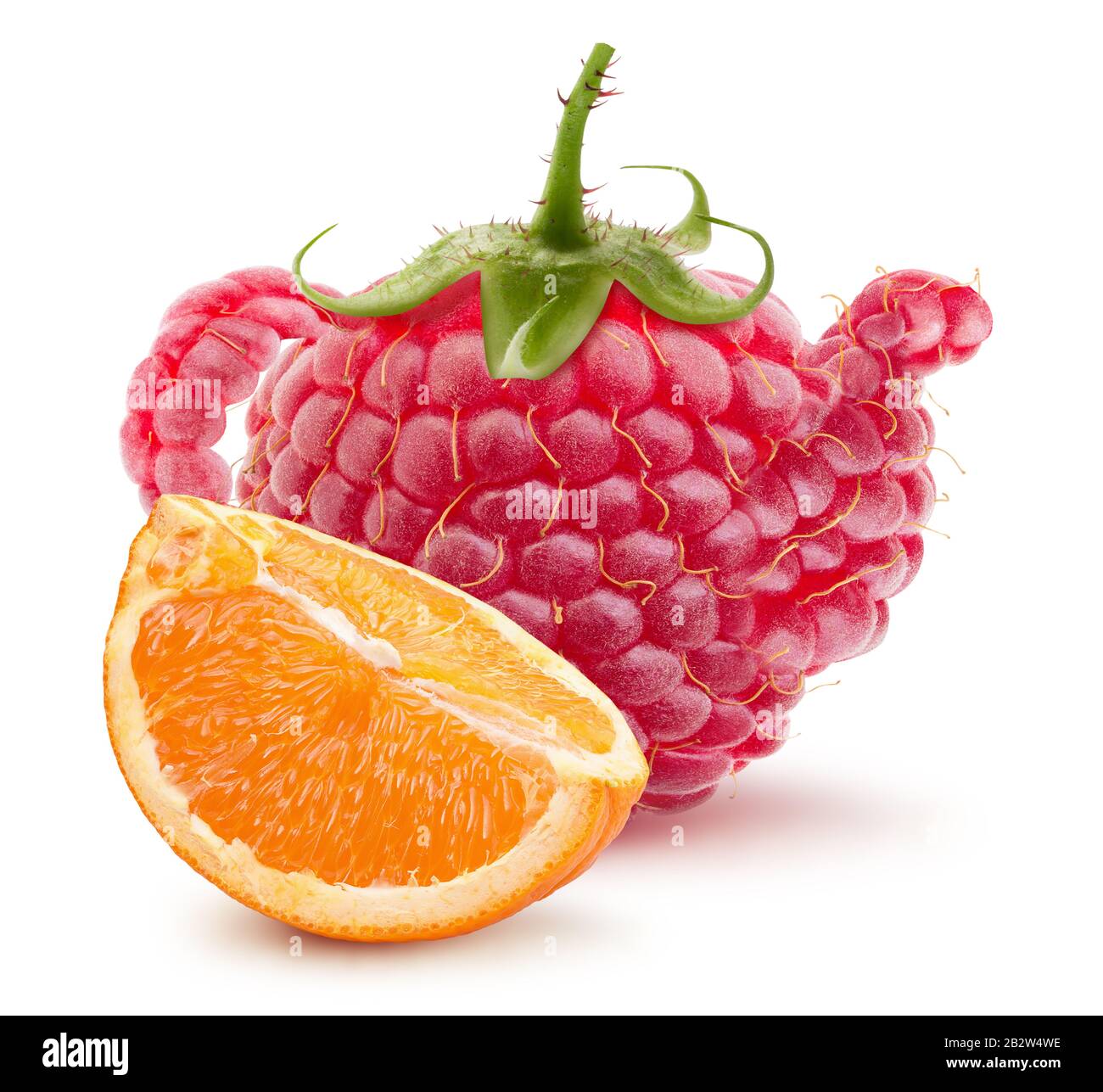 tettarella a forma di lampone con sezione arancione isolata su sfondo bianco. Foto Stock