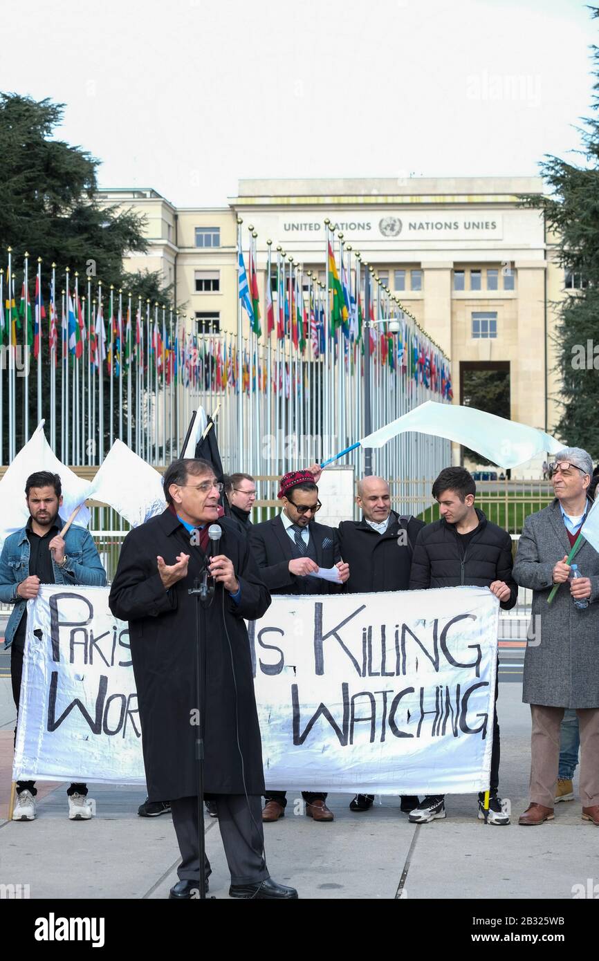 Ginevra / Svizzera 3 marzo 2020 : dimostrazione davanti all'edificio delle Nazioni Unite 'Top Human Rights Abuse of Pashtuns by Pakistan Army'. Credit: Hector Christiaen/Alamy Live News Foto Stock