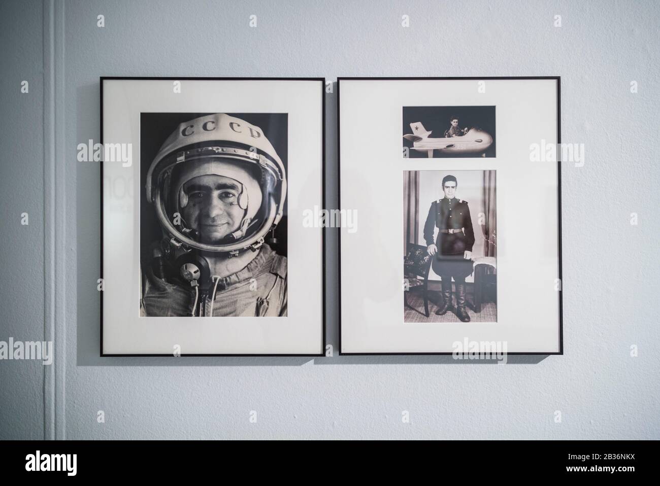 Svezia, Vastragotland e Bohuslan, Gothenburg, Konstmuseum, museo d'arte, Hasselbald Center, immagini della vita di falso cosmonaut Ivan Istochnikov dalla grafica Sputnik di Joan Fontcuberta, 1997 Foto Stock