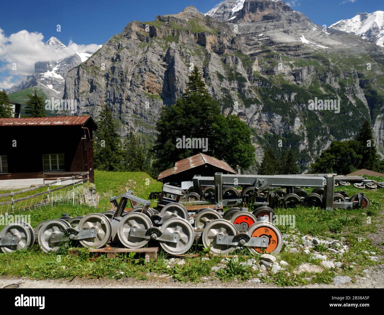 Murren, Regione Dello Jungfrau, Svizzera. Ricambi per seggiovia per scarti. Foto Stock