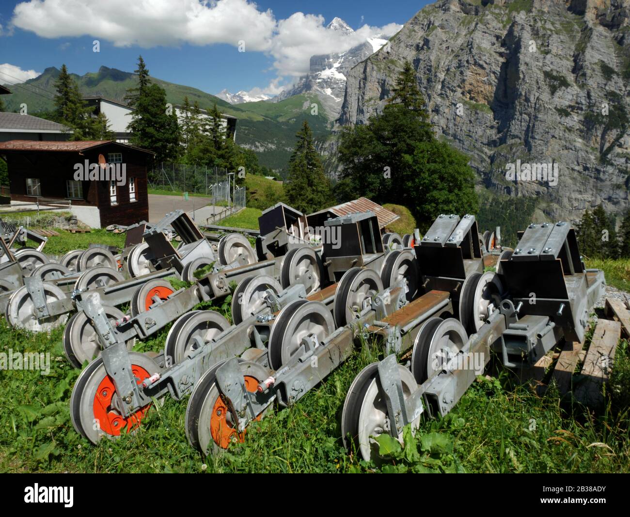 Murren, Regione Dello Jungfrau, Svizzera. Ricambi per seggiovia per scarti. Foto Stock