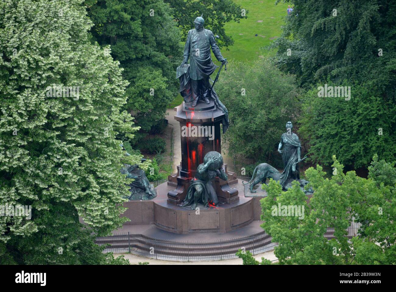 Bismarck-Denkmal, Grosser Stern, il Tiergarten, nel quartiere Mitte di Berlino, Deutschland Foto Stock