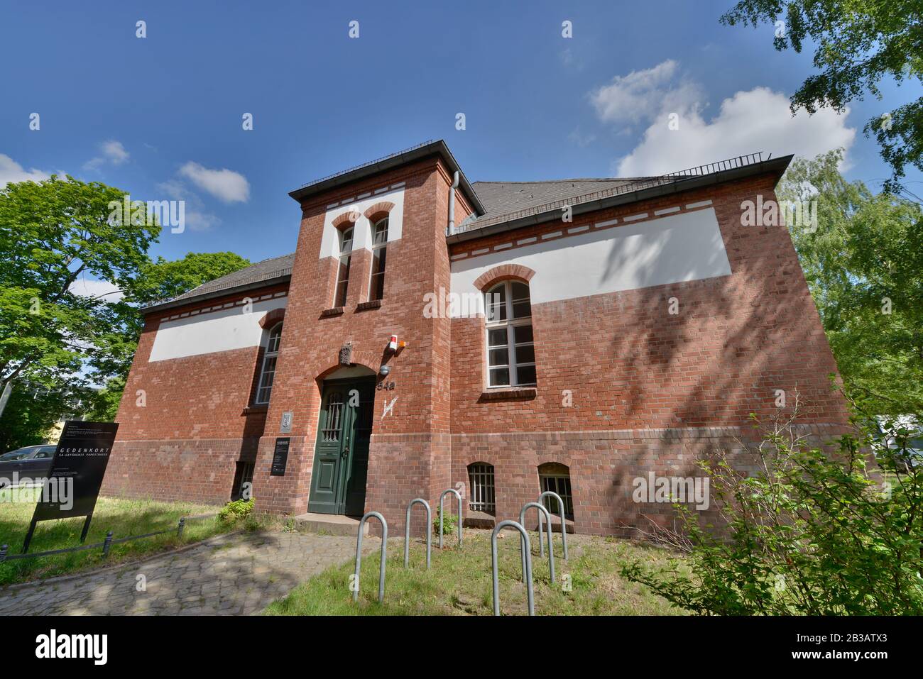 Gedenkort, Sa-Gefaengnis, Papestrasse, Tempelhof, Berlino, Deutschland Foto Stock