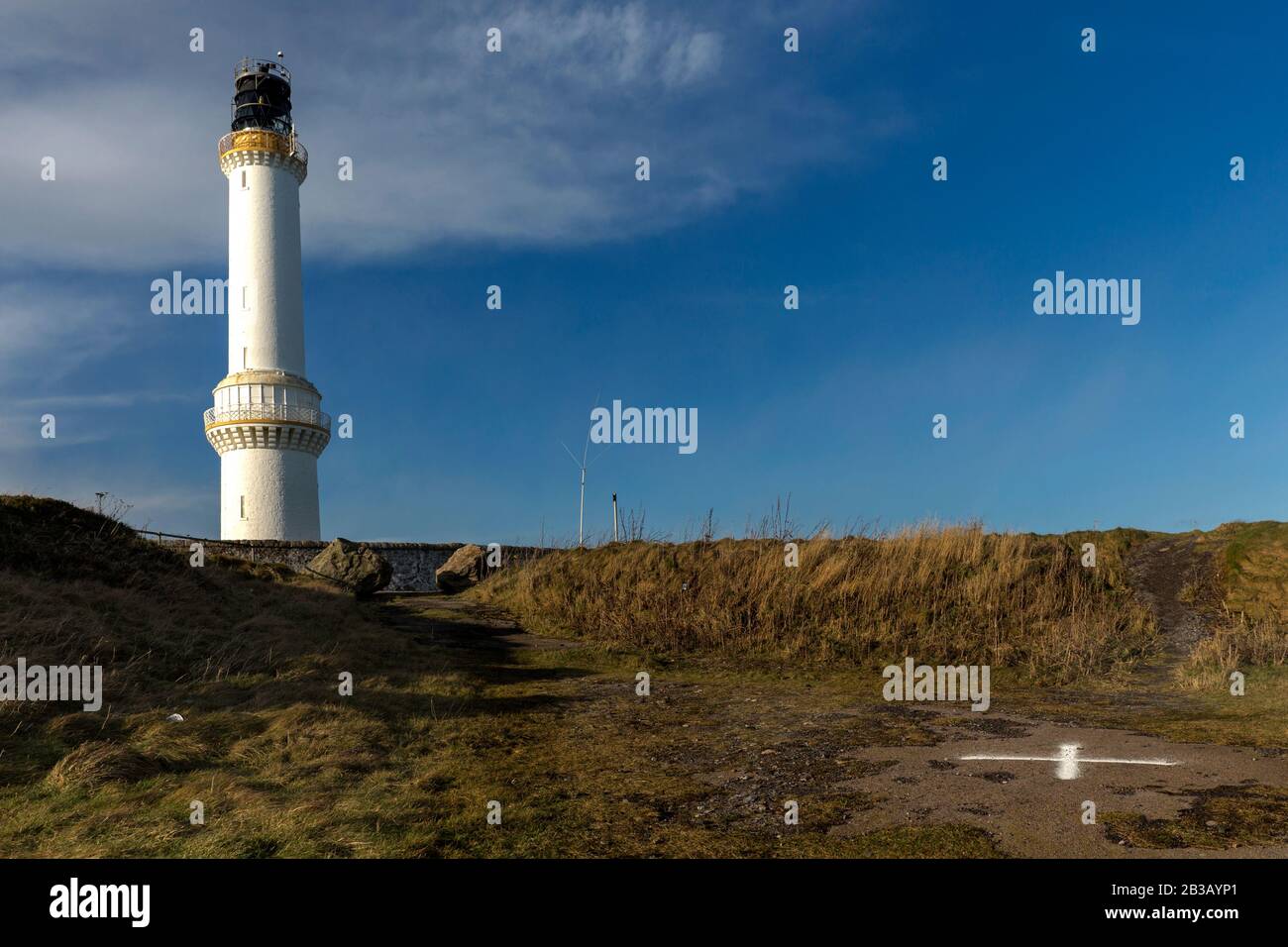 Diverse foto di Aberdeen South Breakwater, Girdleness Lighthouse, Greyhope Bay, e Aberdeen Harbour, grandi onde rompere, e nave uscire dal porto. Foto Stock