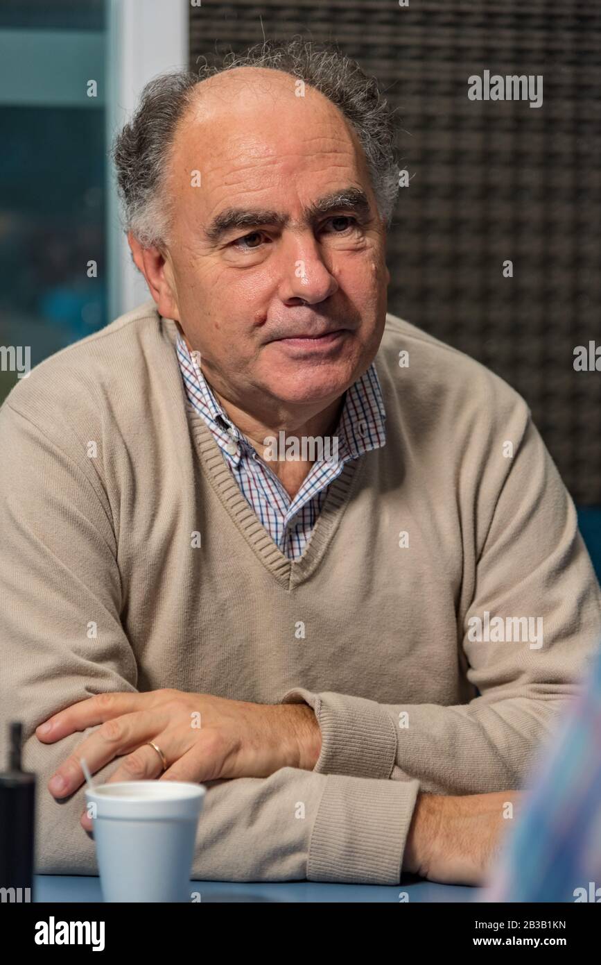 Ex vice della Nazione argentina e attuale presidente dell'Istituto Nazionale di Associativismo e Economia sociale, Mario Cafiero Foto Stock