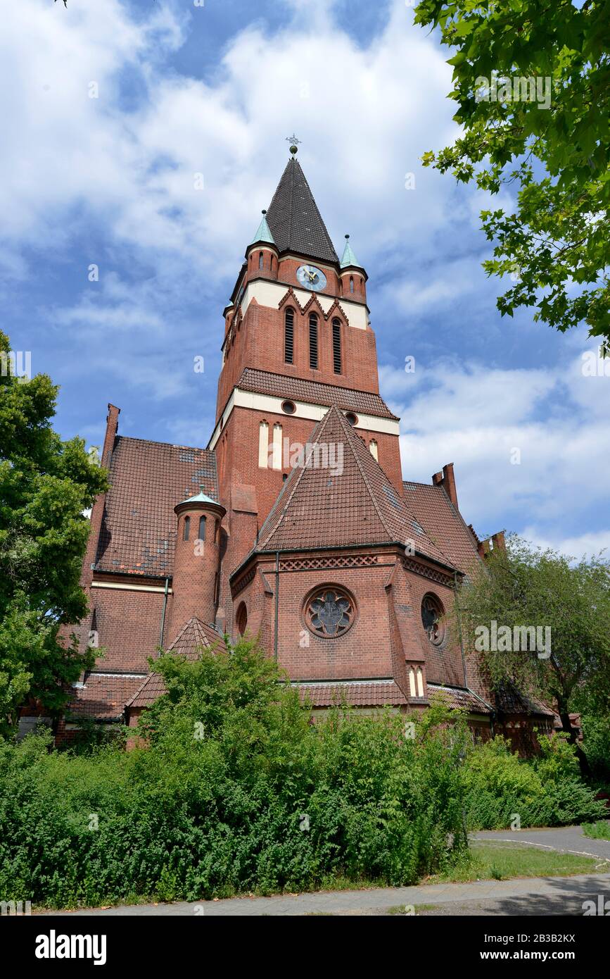 Dreifaltigkeitskirche, Gallwitzallee, Lankwitz, Steglitz-Zehlendorf, Berlino, Deutschland Foto Stock