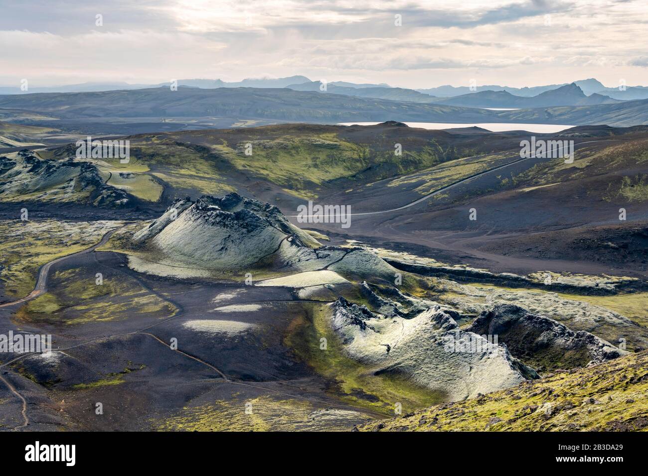 Veduta aerea, cratere di Laki, serie di cratere di Laki, fessura di eruzione, altopiani islandesi, Islanda meridionale, Islanda Foto Stock