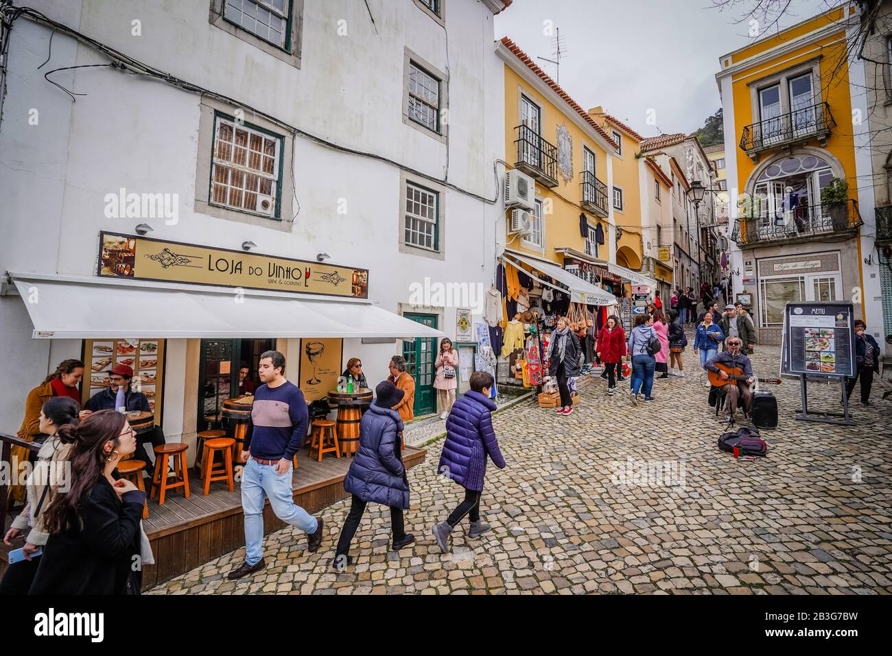 Sintra (Santa Maria e São Miguel, São Martinho e São Pedro de Penaferrim) è una parrocchia civile nel comune di Sintra, distretto di Lisbona, Portogallo. Foto Stock