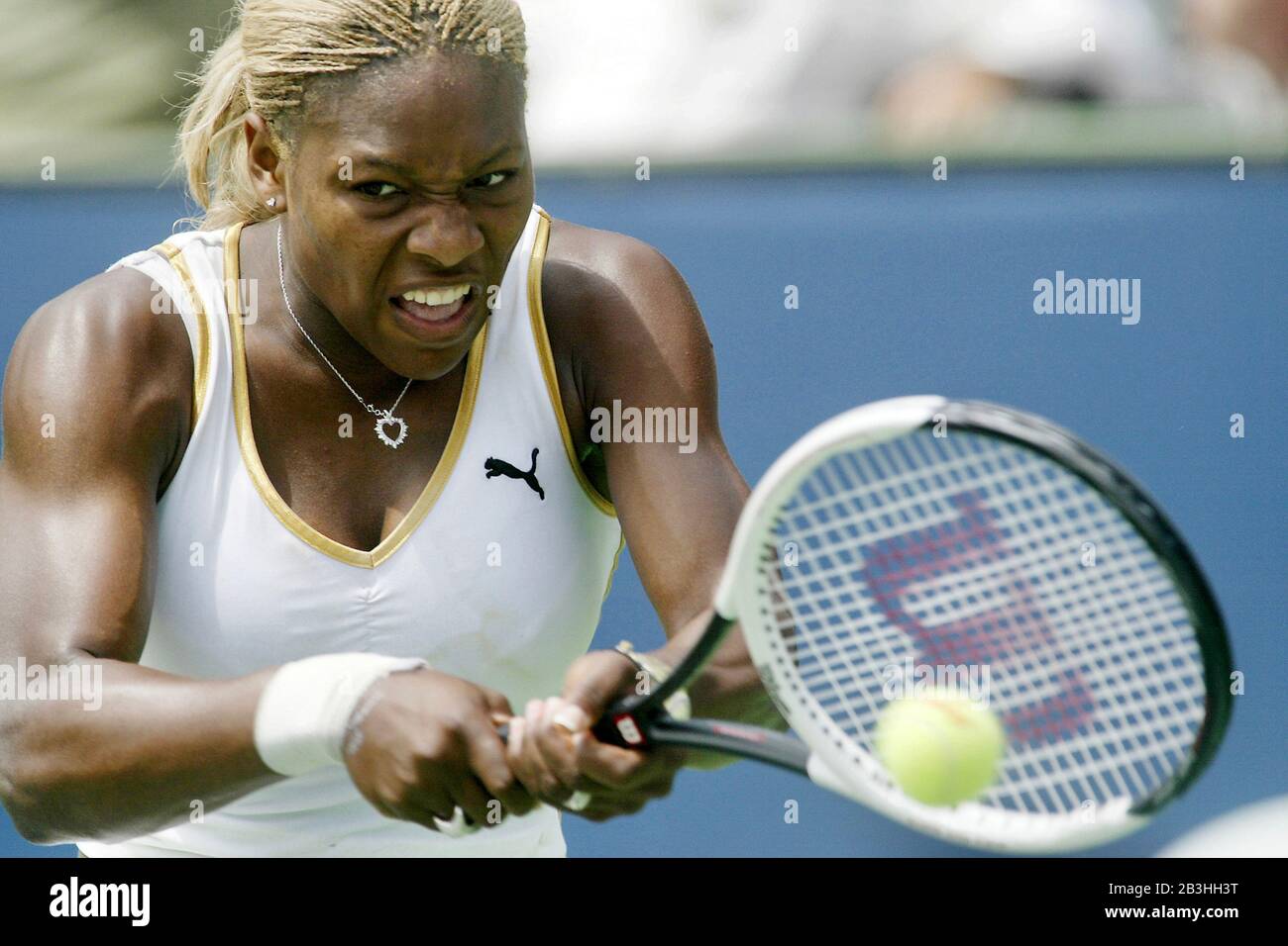 Il tennista professionista femminile Serena Williams in azione. Foto Stock