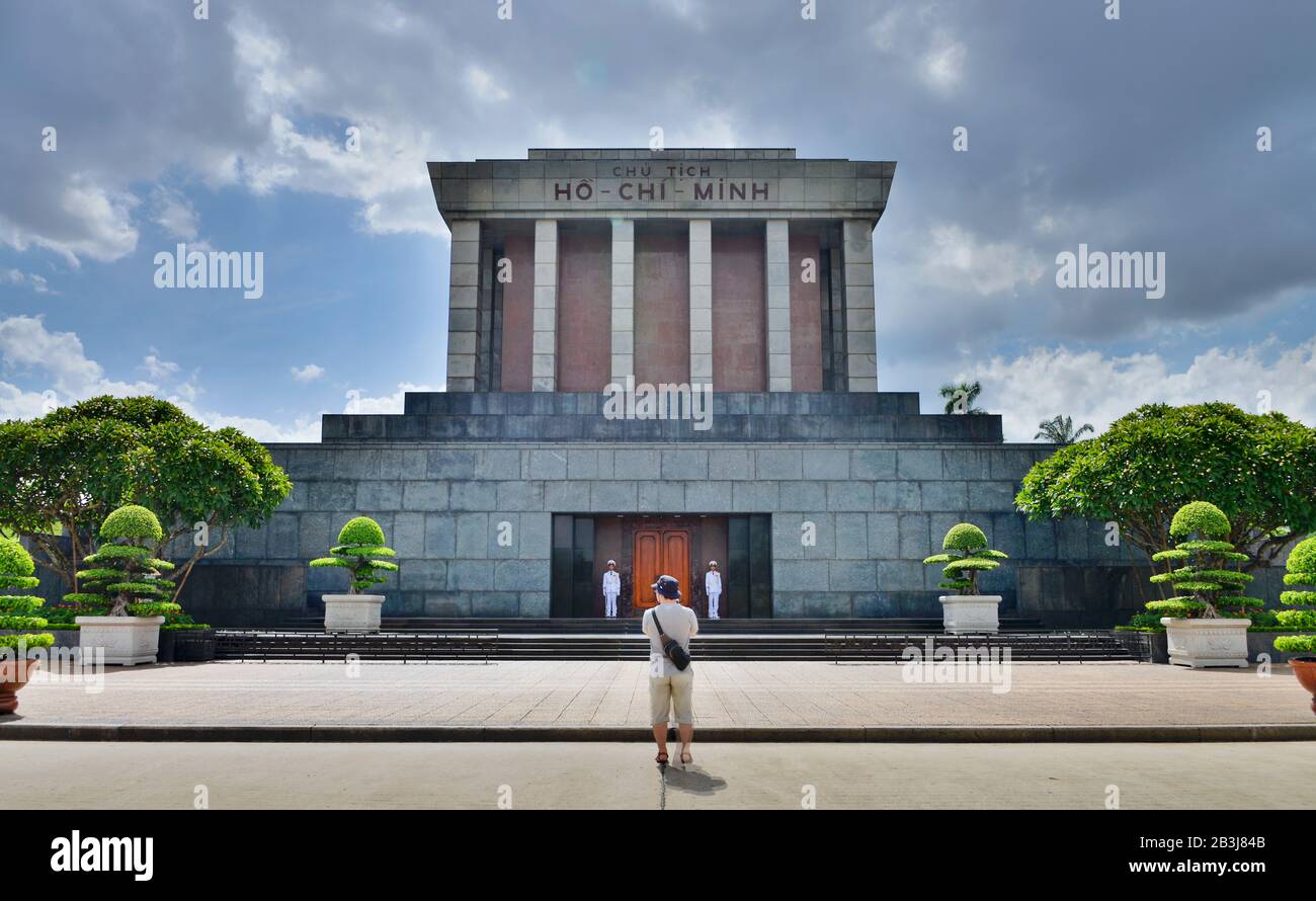 Mausoleo di Ho Chi Minh, Ba-Dinh-Platz, Hanoi, Vietnam Foto Stock