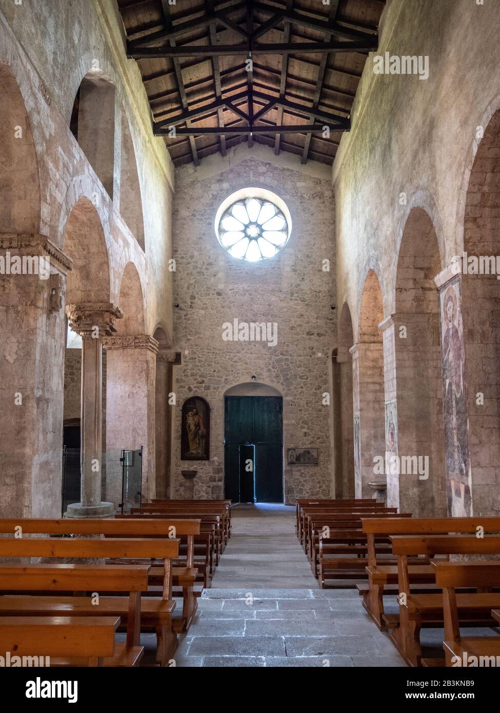 Italia, Abruzzo, Caramanico Terme, Chiesa Di San Tommaso Becket, Chiesa Di San Tommaso Di Paterno Foto Stock