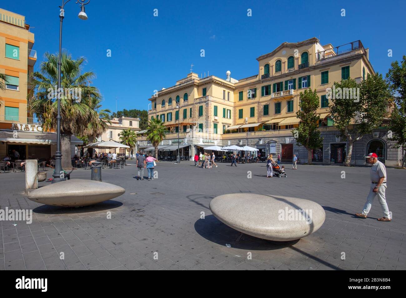 Piazza Anco Marzio, Lido Di Ostia, Roma, Lazio, Italia, Europa Foto Stock