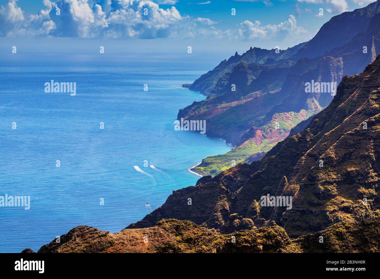 Pali Scogliere Di Mare, Napali Coast, Kokee State Park, Kauai Island, Hawaii, Stati Uniti D'America, Nord America Foto Stock