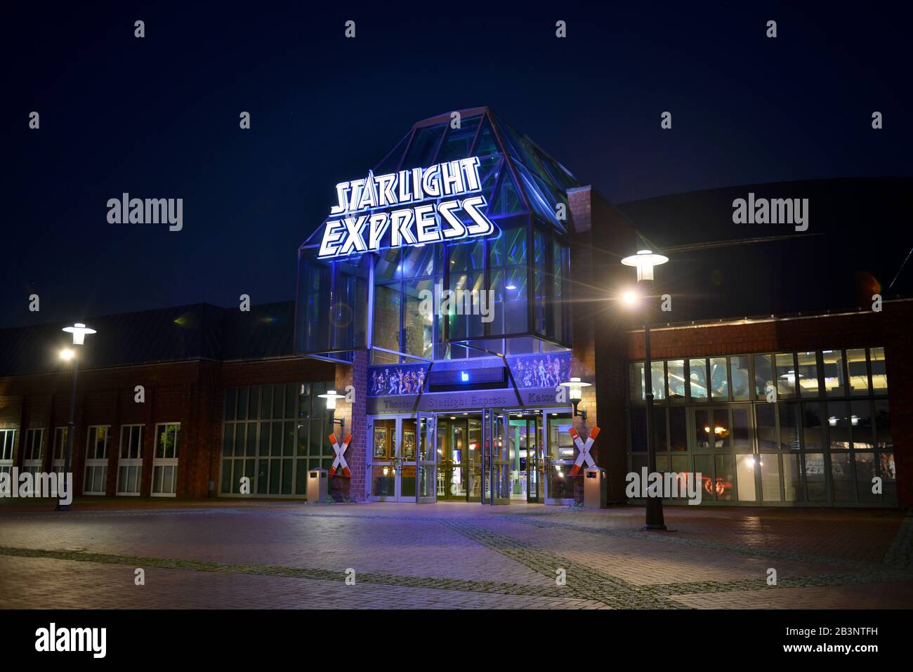 Starlight Express Theatre, Stadionring, Bochum, Nordrhein-Westfalen, Deutschland Foto Stock