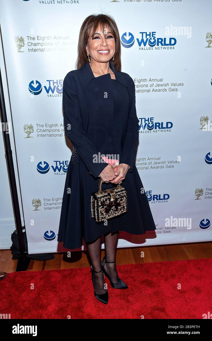 Giudicate Jeanine Pirro Agli Arrivi Dell'Ottavo Gala Annuale Dei Champions Of Jewish Values Awards, Carnegie Hall, New York, New York, 3 Marzo 2020. Foto Di: Steve Mack/Everett Collection Foto Stock