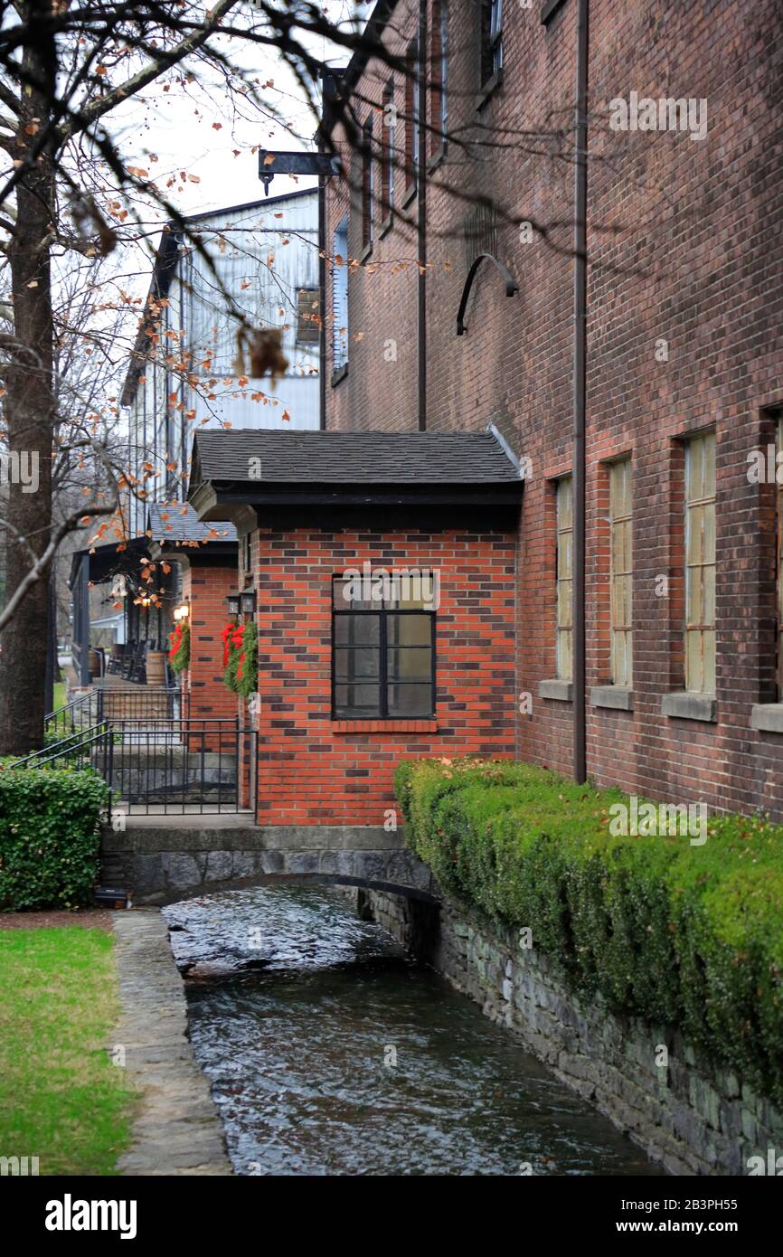 Distilleria edifici in Jack Daniel Distillery.Lynchburg.Tennessee.USA Foto Stock