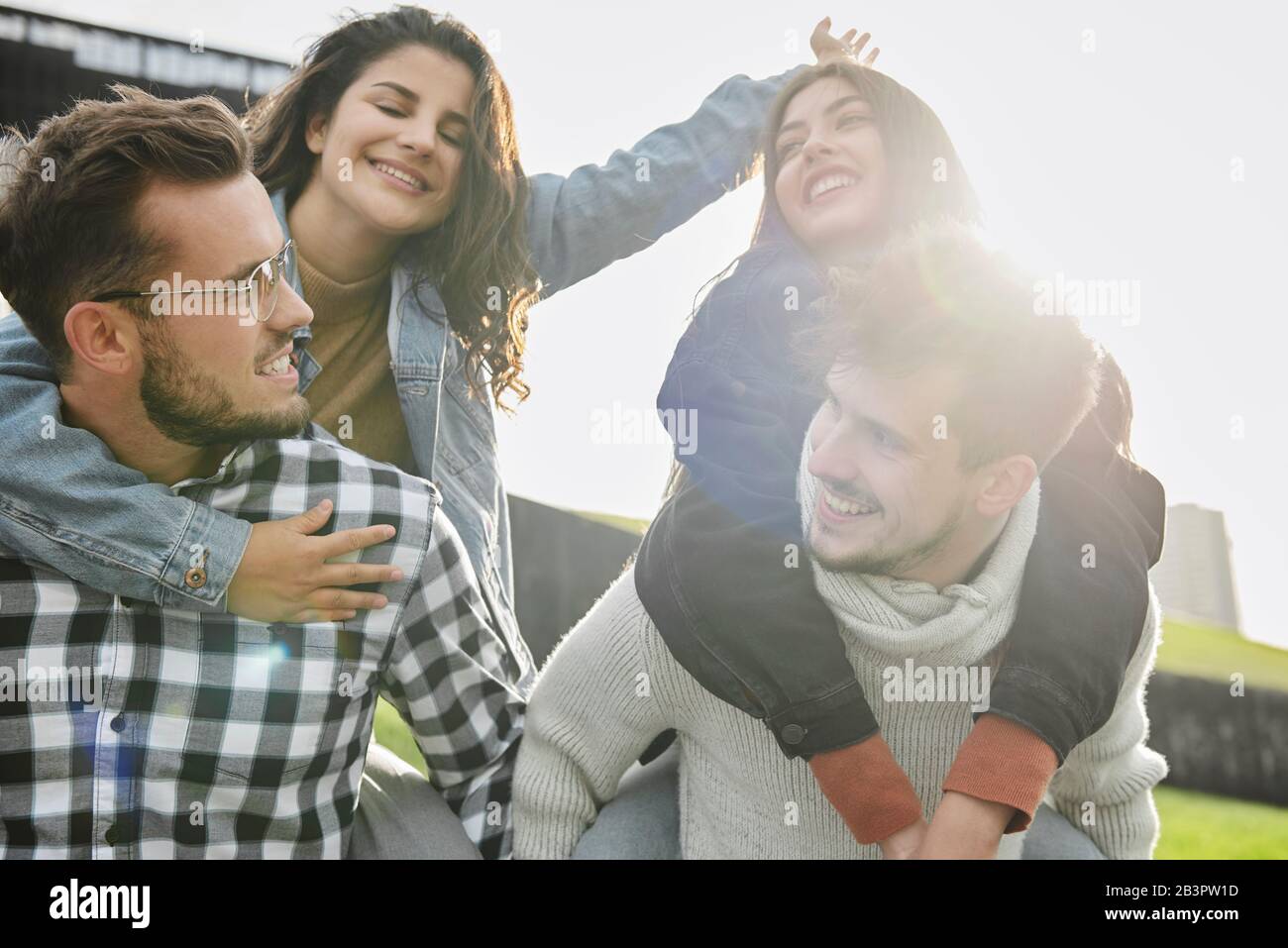 Crazy giovane di buon umore Foto Stock