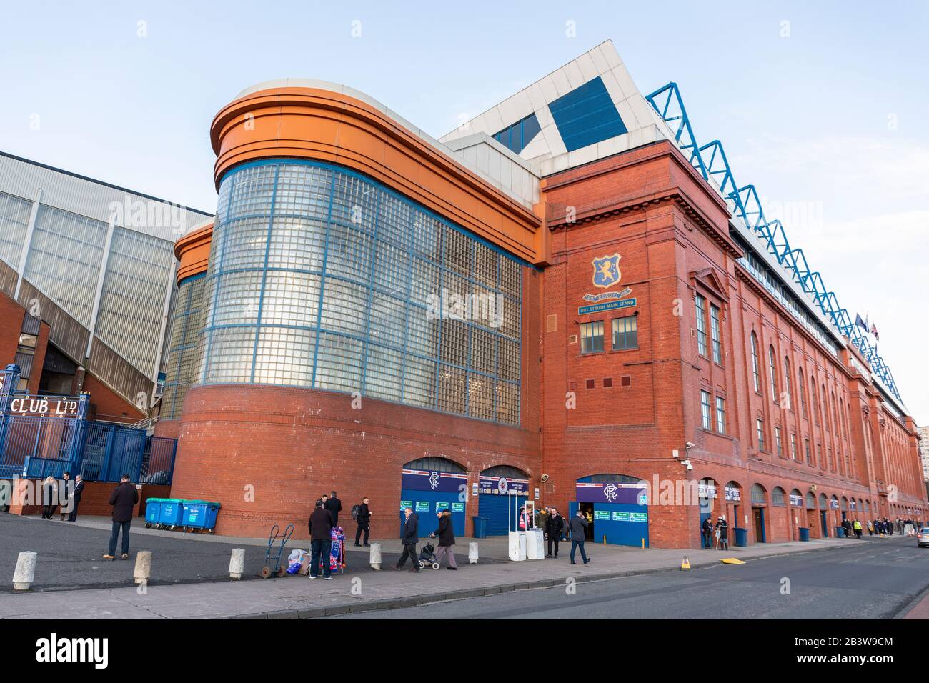 Stadio di calcio Ibrox, sede del Rangers Football Club, Govan, Glasgow,  Scozia, Regno Unito Foto stock - Alamy