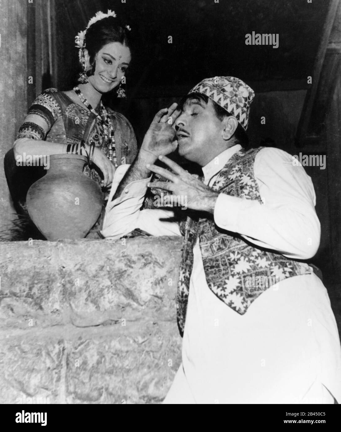 Dilip Kumar, Mohammed Yusuf Khan, attore indiano, il Re della tragedia, il primo Khan, attrice, Saira Banu, Saira Bano, India, Asia, vecchia immagine del 1900 Foto Stock
