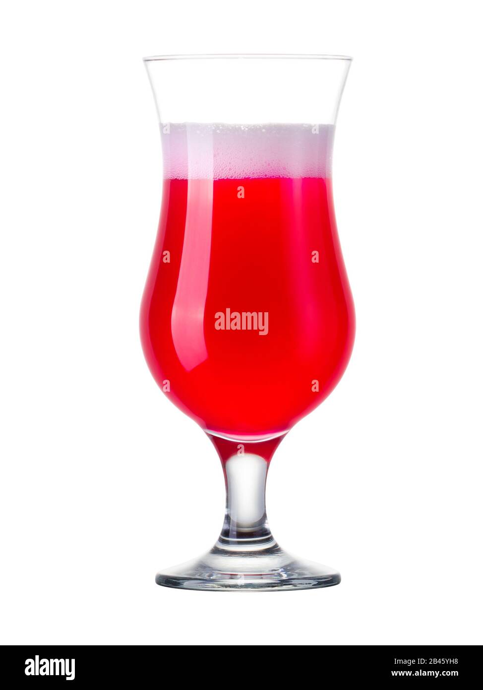 Cocktail di fragole in vetro di uragano isolato su sfondo bianco Foto Stock