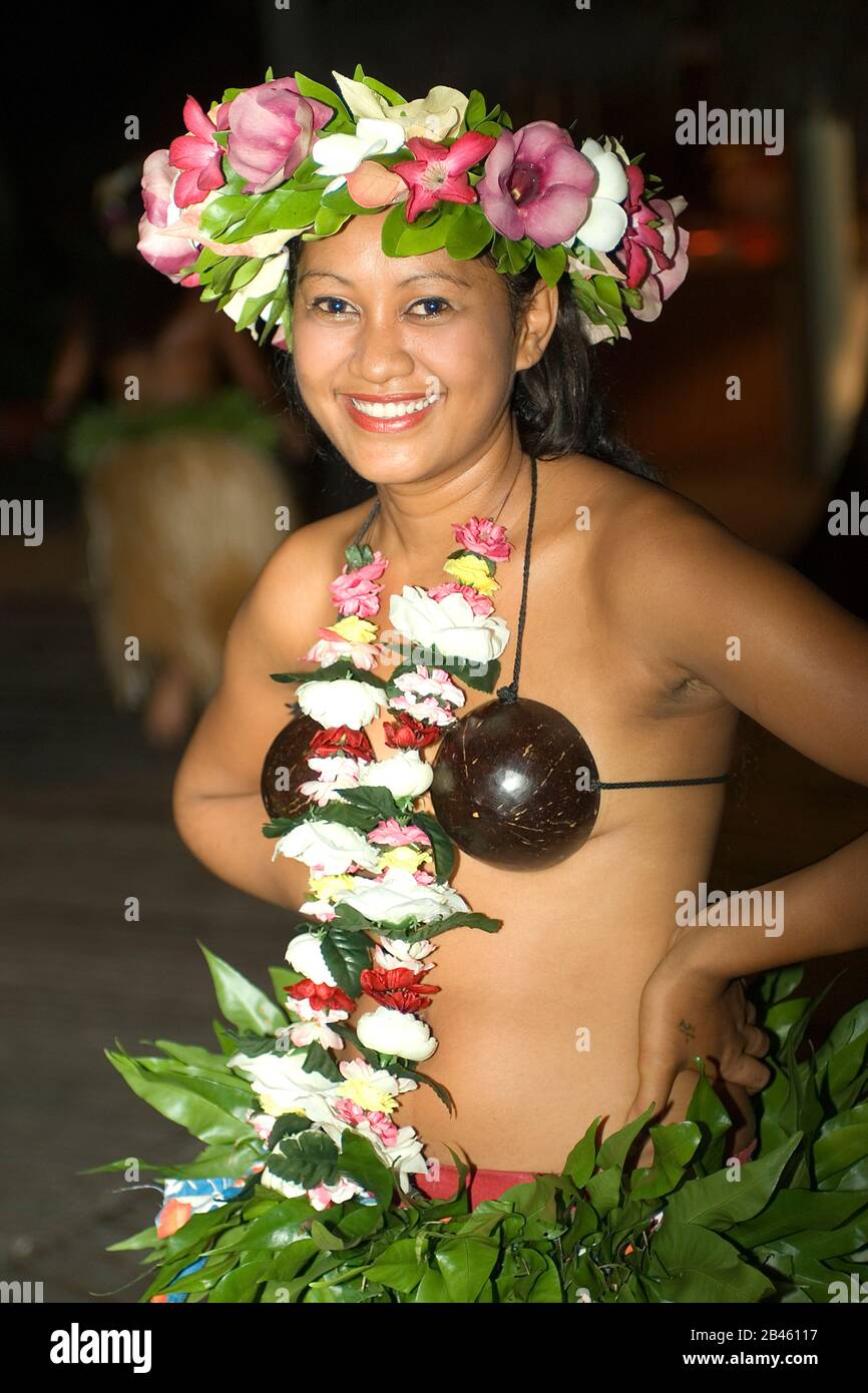 Ballerini Poynesian a Tahiti Foto Stock