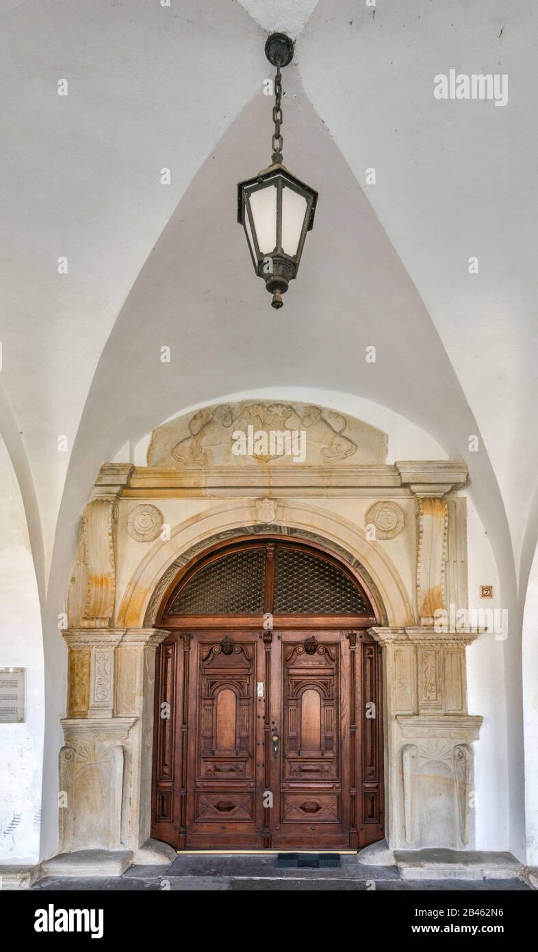 Portale a Kamienica Wojtowska (Vogt's House), 15th secolo, in stile rinascimentale, a Krosno, Polonia Foto Stock