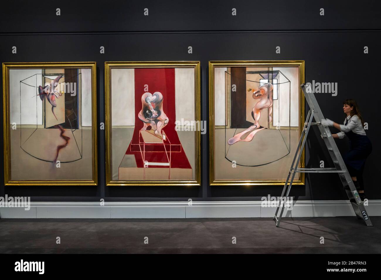 Londra, Regno Unito. 6th marzo 2020. Il grande formato di Francis Bacon, ispirato all'Oresteia di Aeschylus, metterà in evidenza l'asta Serale di Sotheby a New York il 13 maggio 2020, quando sarà offerta con una stima superiore a 60 milioni di dollari. Credito: Guy Bell/Alamy Live News Foto Stock