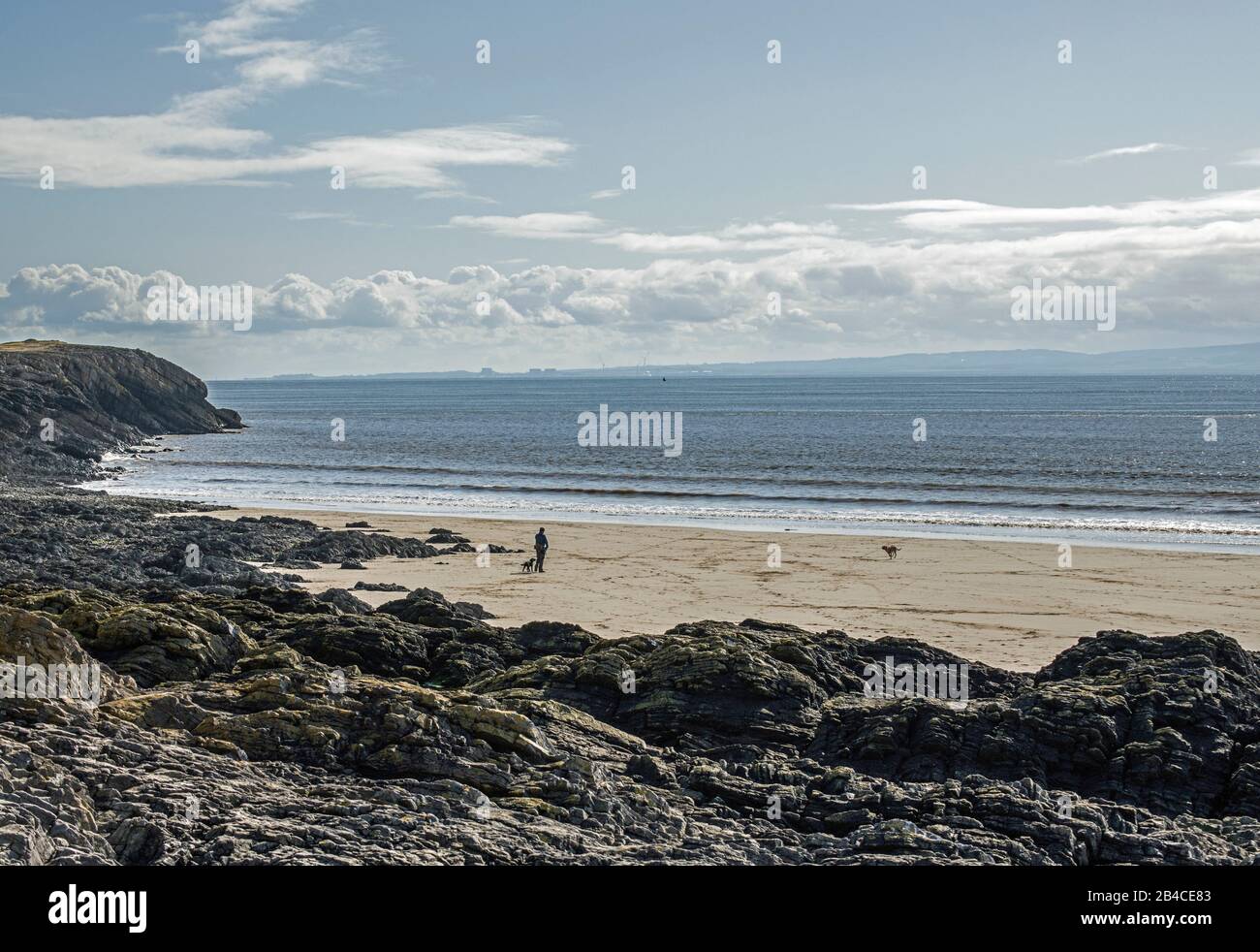 Guarda House Bay tra Barry Island e Cold Knap sulla costa barry nella vale di Glamorgan South Wales Foto Stock