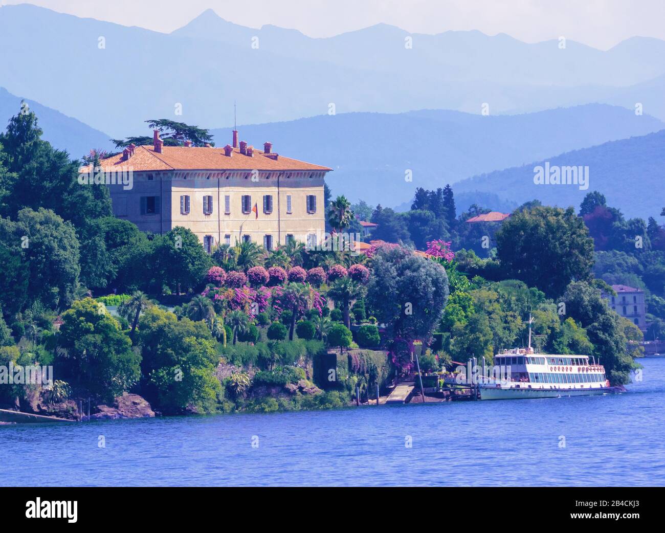 Lussureggianti giardini dell'Isola Madre al centro del Lago maggiore.Piemonte, Italia Foto Stock