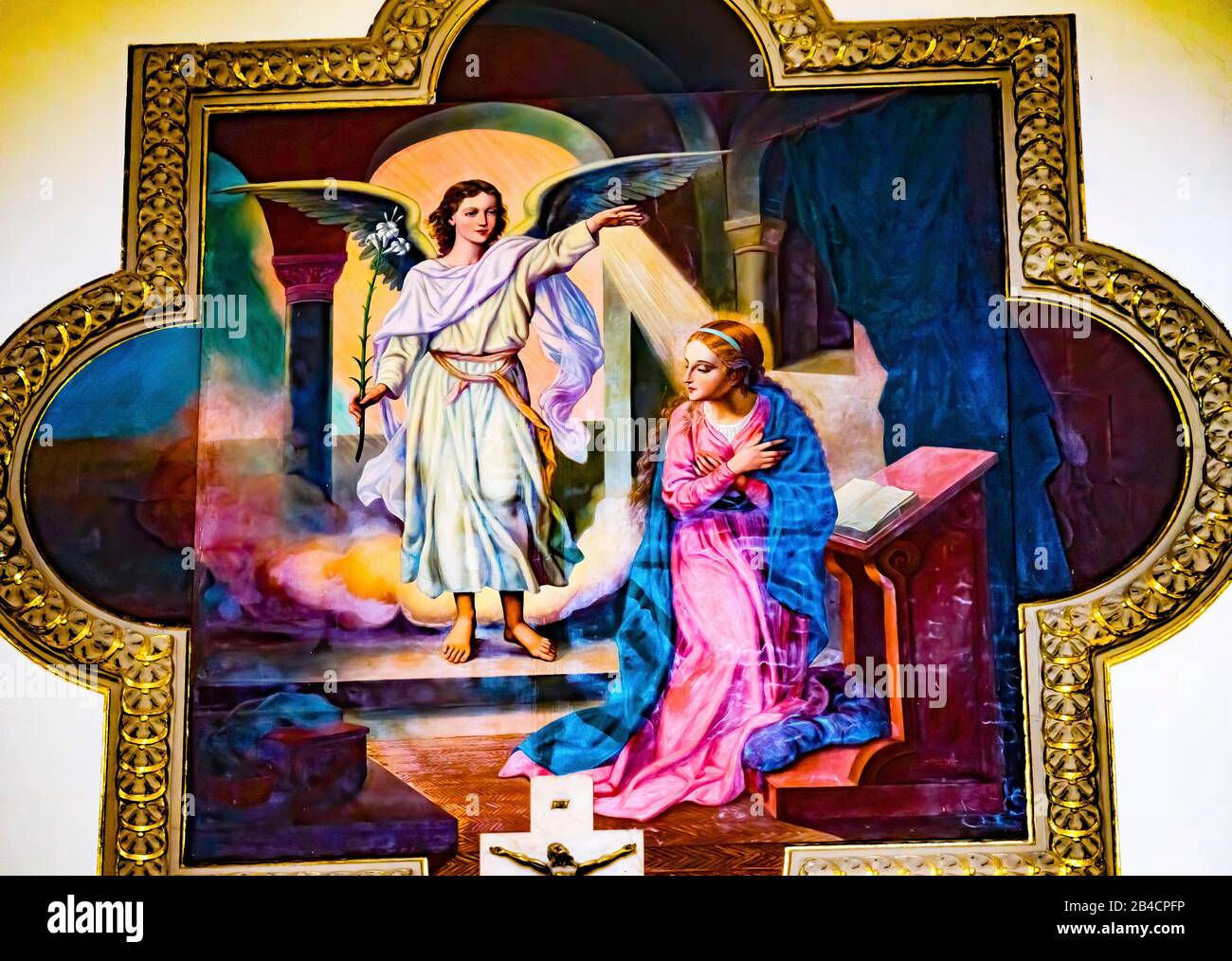 Basilica Annunciazione Angelo Raccontare La Vergine Maria Sulla Nascita Di Cristo Templo De San Agustin Chiesa Puebla Messico. La chiesa gesuita costruita 1555 a 1 Foto Stock