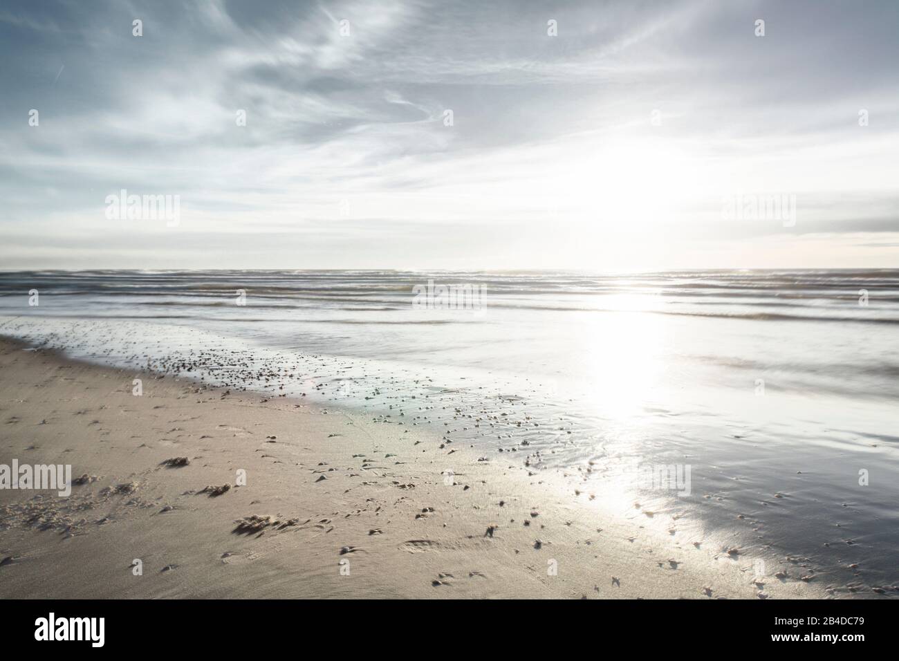 Europa, Paesi Bassi, Callantsoog: Vista sul Mare del Nord al tramonto Foto Stock