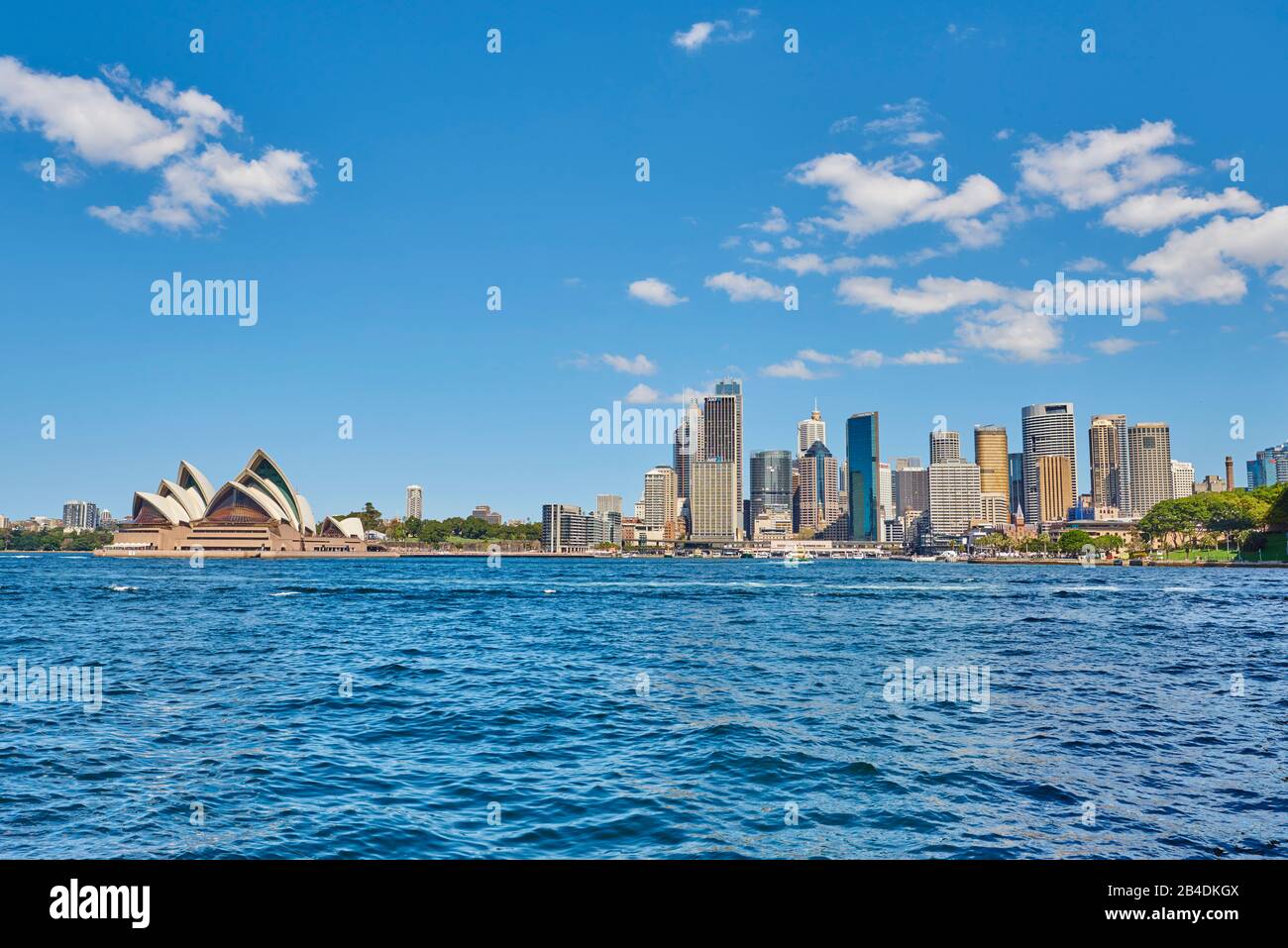 Paesaggio Dell'Opera House In Primavera, Sydney, Nuovo Galles Del Sud, Australia, Oceania Foto Stock