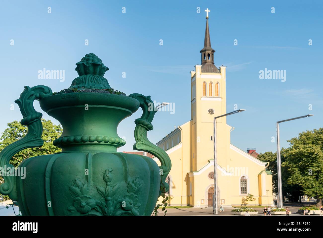 Estland, Tallinn, Vabaduse Väljak, Freiheitsplatz, Johanniskirche, Neugotik Foto Stock