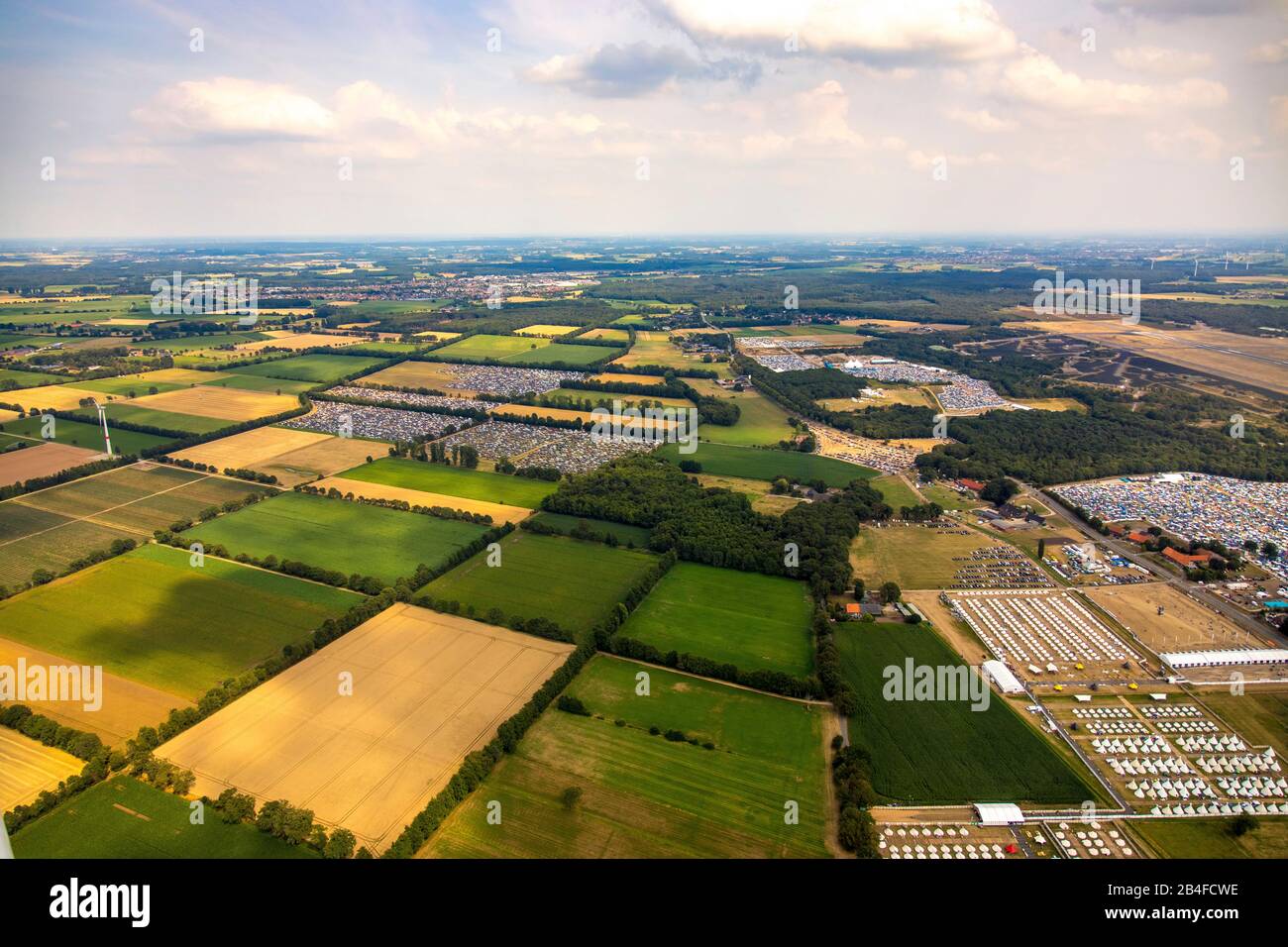 Festival delle foto aeree ParookaVille 2019 all'aeroporto di Weeze, festival di musica multi-day nel campo della musica di danza elettronica a Weeze sul Reno Inferiore, Renania Settentrionale-Vestfalia, Germania Foto Stock