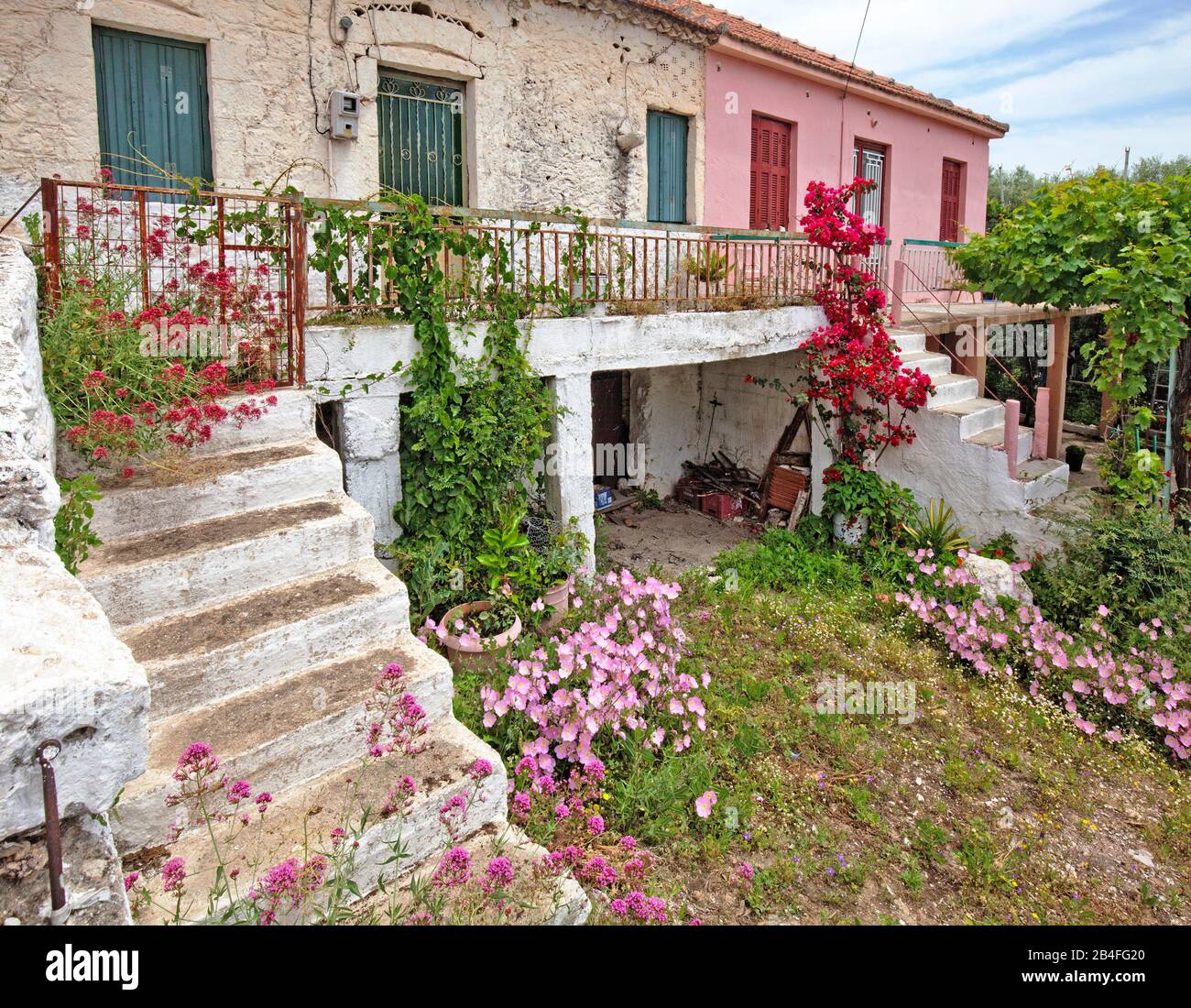 Case nel villaggio di montagna Kandila a Mitikas, Arcadia, Grecia Foto Stock