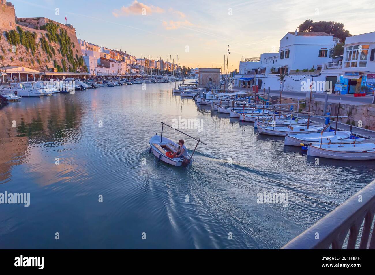 Centro storico di Porto e la città vecchia, Ciutadella, Menorca, isole Baleari, Spagna, Europa Foto Stock