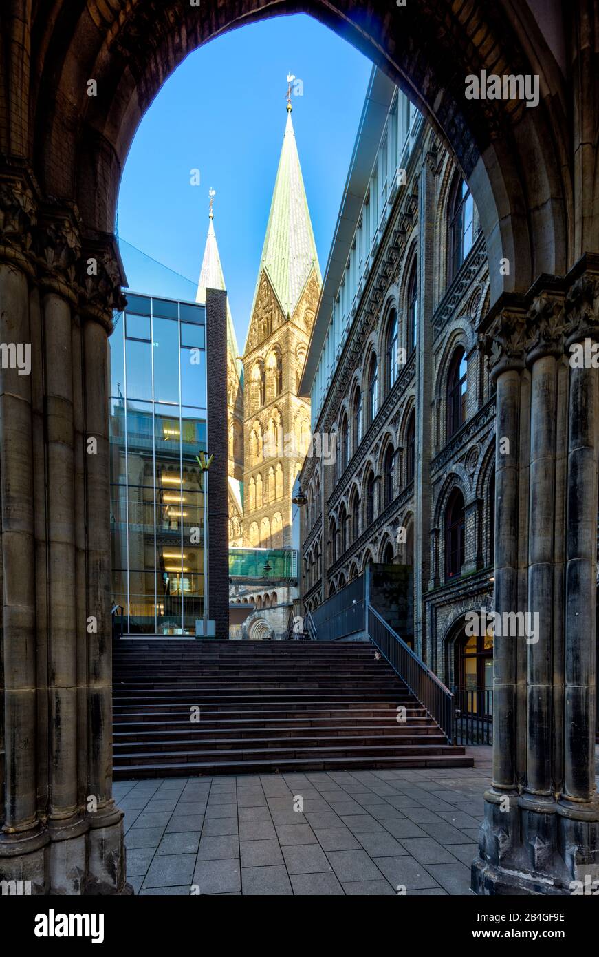 Edificio del Parlamento, Bremische Bürgschaft, cattedrale, torri, Brema, Germania, Europa Foto Stock