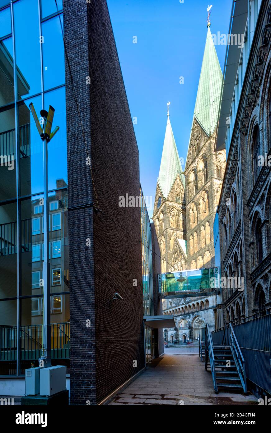 Edificio del Parlamento, Bremische Bürgschaft, cattedrale, torri, Brema, Germania, Europa Foto Stock