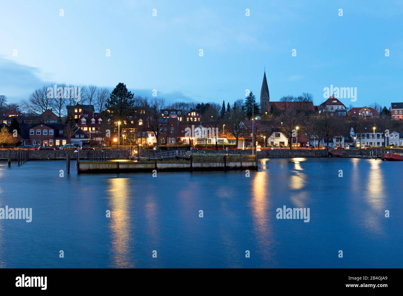 Binnenhafen, Blaue Stunde, Bucht, Altstadt, Eckernförde, Ostsee, Schleswig-Holstein, Deutschland, Europa Foto Stock