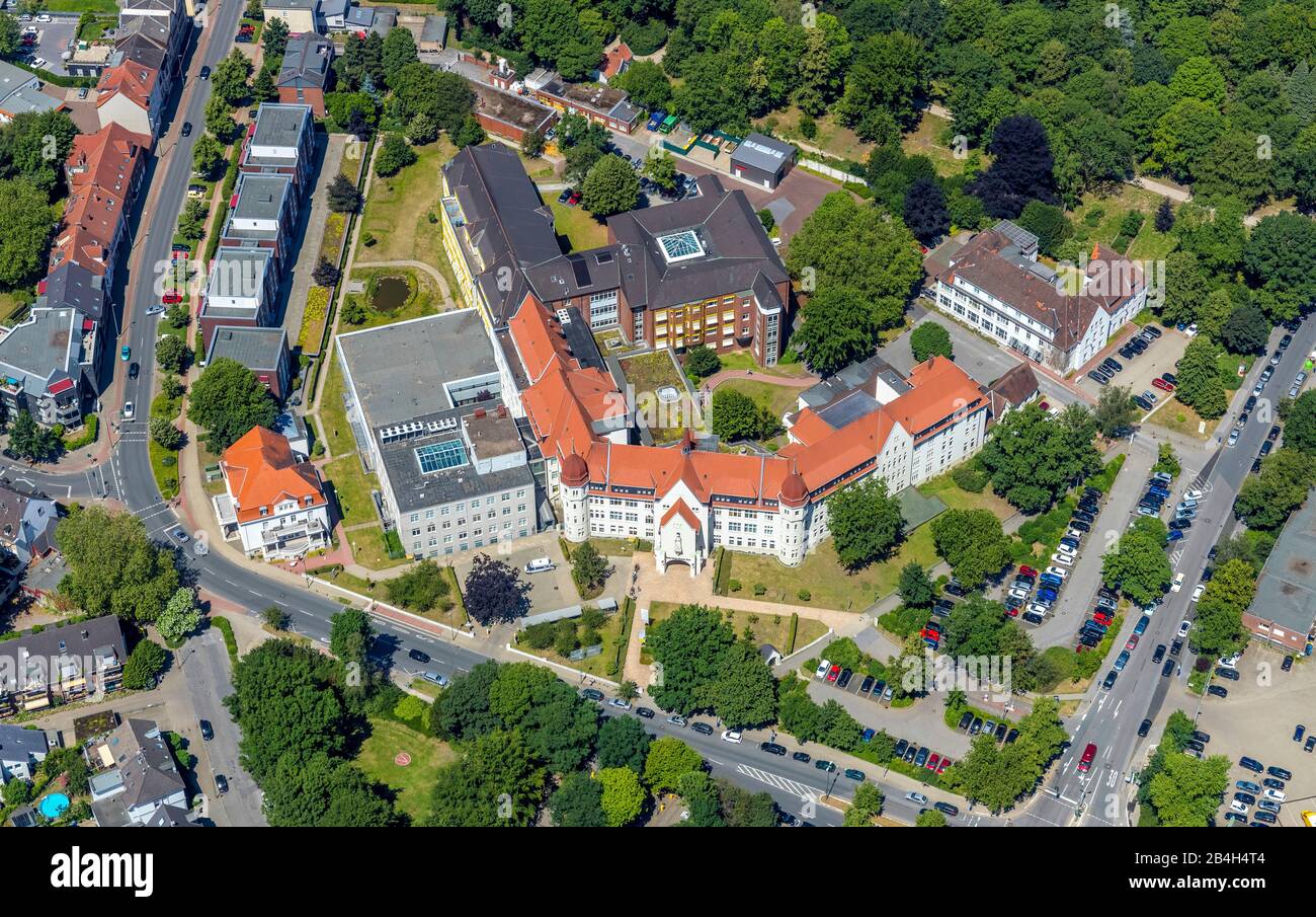 Veduta aerea dell'ospedale generale Sankt Marien-Hospital Gelsenkirchen-Buer a Gelsenkirchen nella regione della Ruhr nel Nord Reno-Westfalia in Germania., Gelsenkirchen, zona della Ruhr, Renania Settentrionale-Vestfalia, Germania, DE, Europa, vista aerea, vista degli uccelli, vista aerea, fotografia aerea, panoramica, panoramica, vista dall'alto Foto Stock