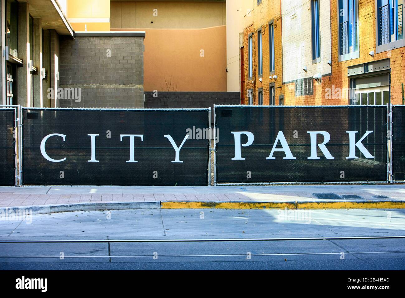 Appartamenti City Park porte di accesso privato nel centro di Tucson AZ Foto Stock