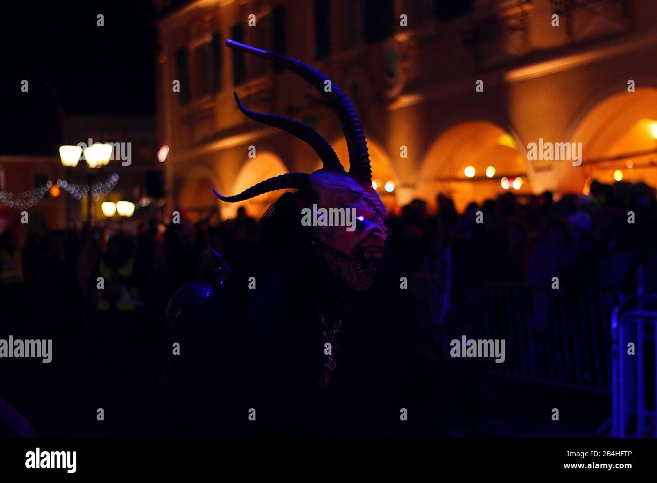 Perchtenlauf a Rohrbach-Berg nella Mühlviertel alta austriaca Foto Stock