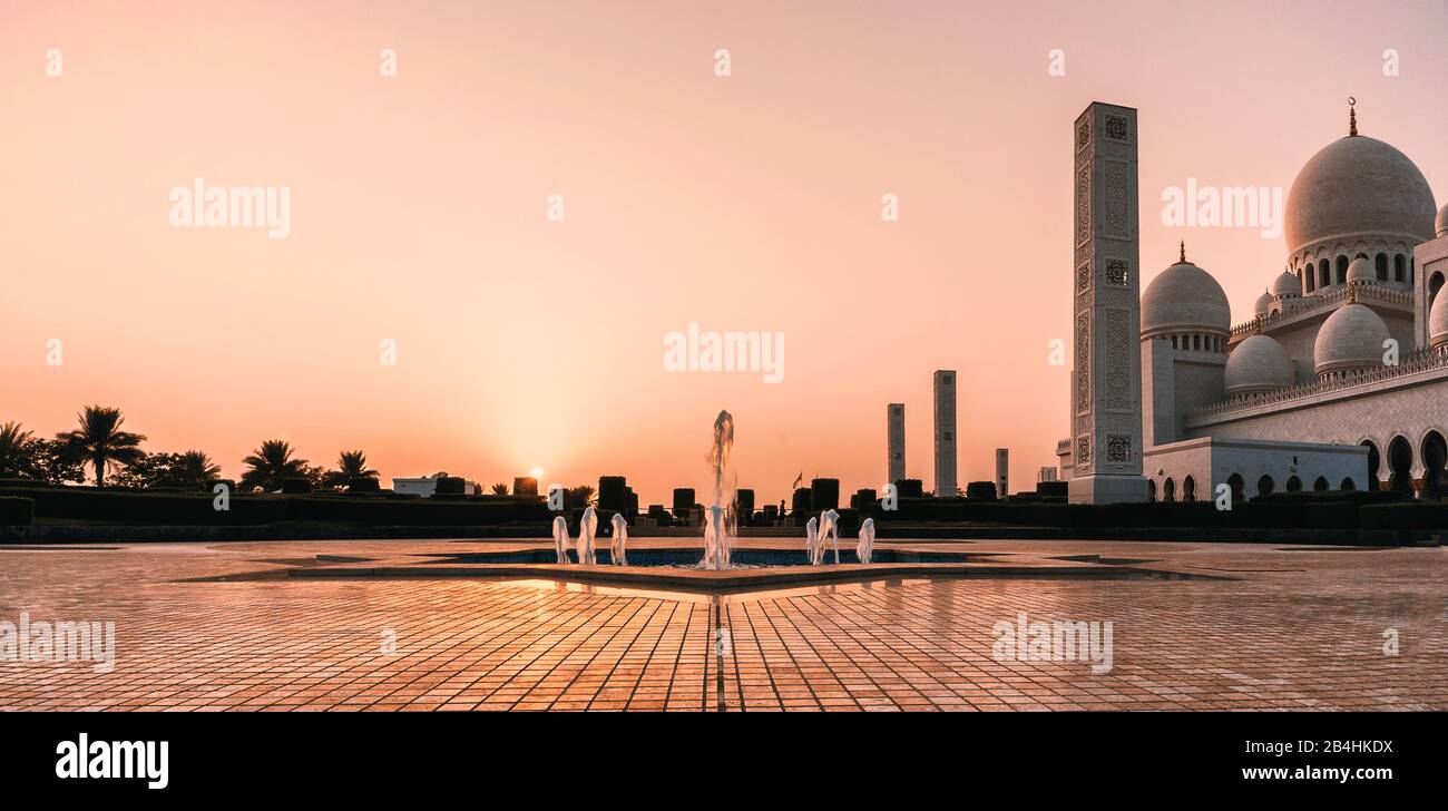 Emirati Arabi Uniti, Abu Dhabi, Grande Moschea Sheikh Zayed, Medio Oriente, Foto Stock