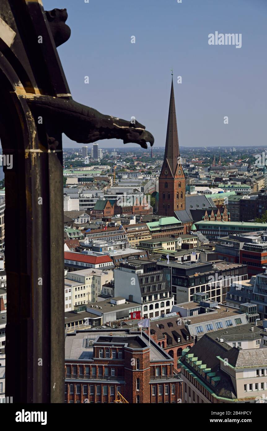 Europa, Germania, Amburgo, Città, vista dalla cima della torre di San Petri Foto Stock
