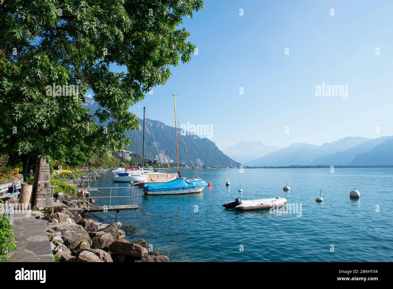 Passeggiata sulla Riviera di Montreux, il Lago di Ginevra, Canton vaud, Svizzera Foto Stock