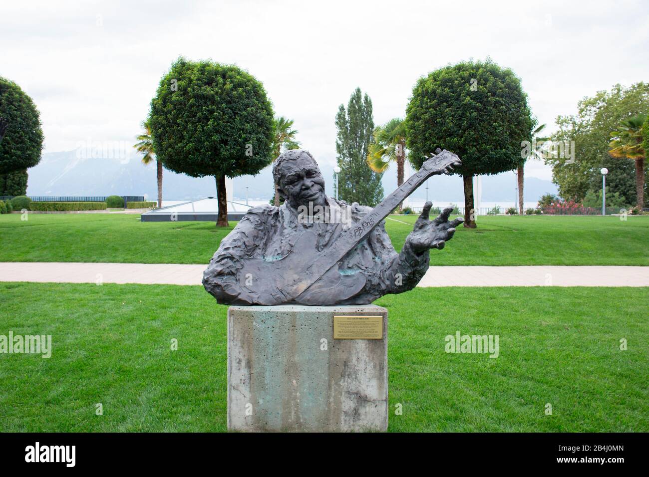 Mezza cifra di B.B.. King, Giardino Del Montreux Palace Hotel, Montreux, Vaud, Svizzera Foto Stock