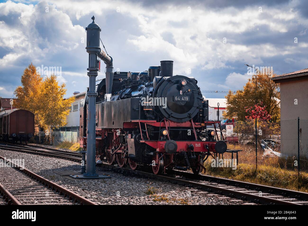 Locomotiva a vapore, riempimento d'acqua, Schwäbische Waldbahn, Welzheim, Baden-Württemberg, Germania, Europa Foto Stock