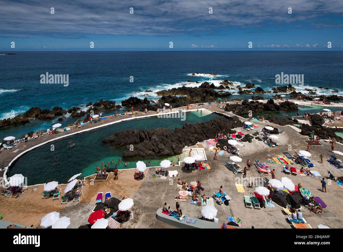 Piscina Naturale A Porto Moniz, Isola Di Madeira, Portogallo Foto Stock