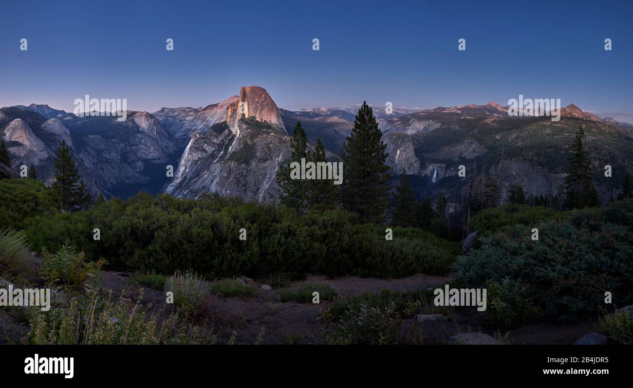 Usa, Stati Uniti D'America, Half Dome Im Yosemite National Park, California Foto Stock